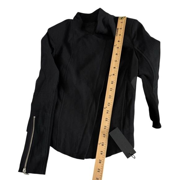 BlankNYC Mesh Detail Crepe Moto Full Zip Jacket Black Women’s Size XS New - Picture 7 of 10
